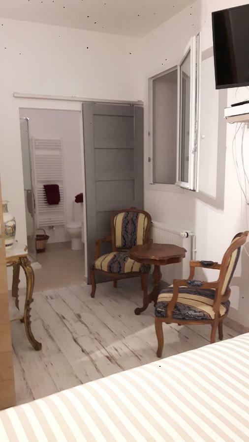 Bed and Breakfast La Longere Des Glycines Egligny Zewnętrze zdjęcie