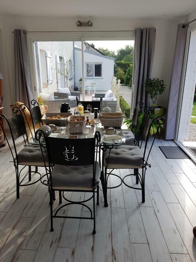Bed and Breakfast La Longere Des Glycines Egligny Zewnętrze zdjęcie